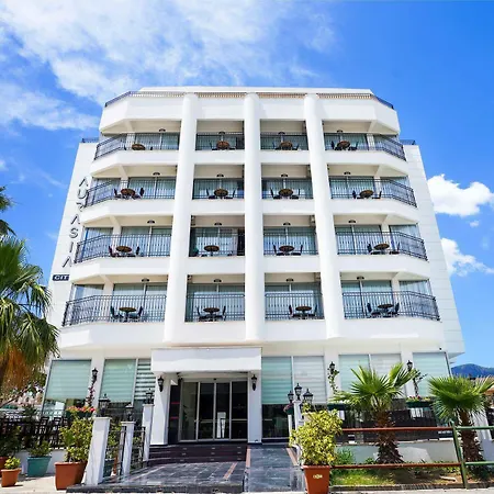 Aurasia Seaside Hotel
